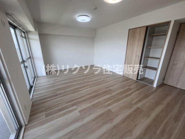 ルネ枚方のダイニング|LDK17.0帖
■物件内覧・資金計画相談・住宅ローン相談、リフォーム相談、お問合せ受付中■
※当日・翌日のご内覧、ご相談はお電話でのお問合せがスムーズです！