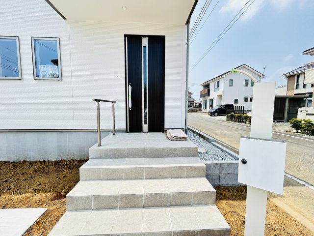 【玄関】 | 新築　伊勢崎市長沼町13期　１号棟