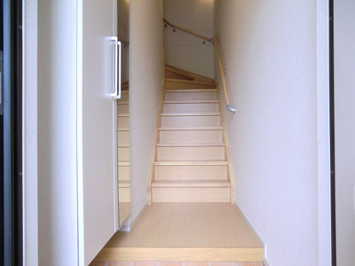 【玄関】 | シャン・ド・フルール | 毎日通る玄関はこちらです