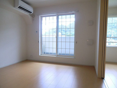 【居間・リビング】 | シャン・ド・フルール | リビングです