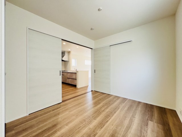 知多市清水が丘2-1606『仲介手数料無料』新築戸建ての洋室