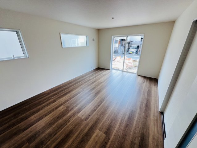 知多市清水が丘2-1606『仲介手数料無料』新築戸建ての居間・リビング