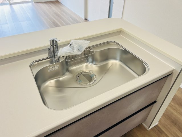 知多市清水が丘2-1606『仲介手数料無料』新築戸建てのキッチン