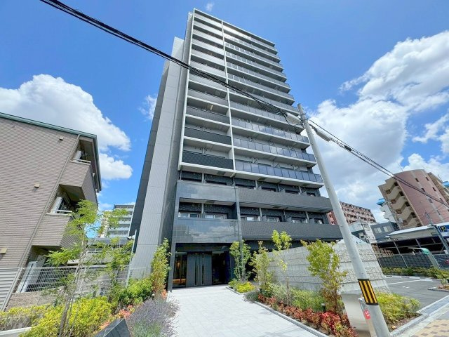 プレサンス東三国エンブレイスの外観