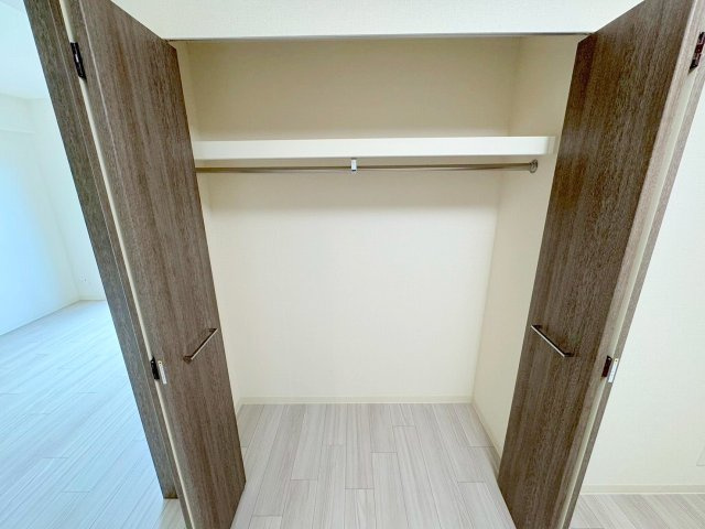 プレサンス東三国エンブレイスの収納