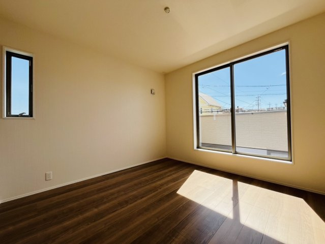 知多市清水が丘2-1606『仲介手数料無料』新築戸建ての洋室