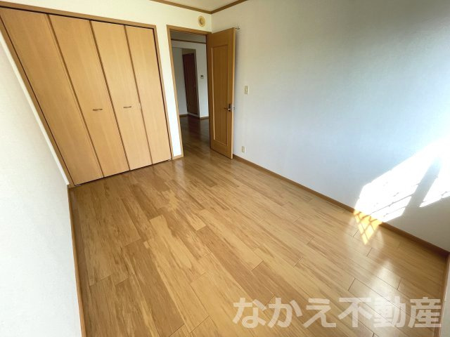 【寝室】 | 開放的な寝室です