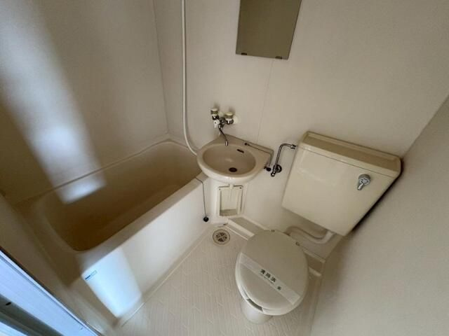 ウィステリア国立のトイレ