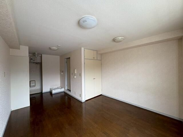 ウィステリア国立の内装