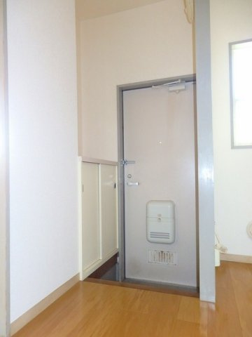 ニューシティ松田の玄関|落ち着いた玄関です