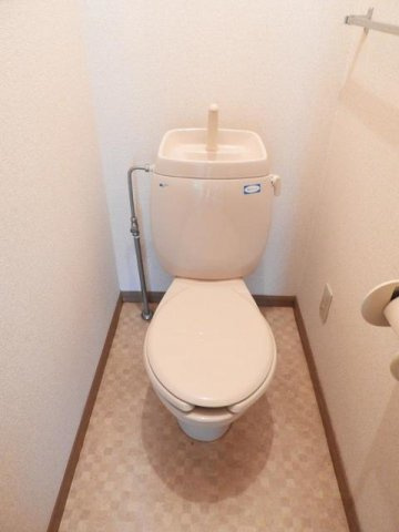 ニュークレストール光ケ丘のトイレ|シンプルで使いやすいトイレです