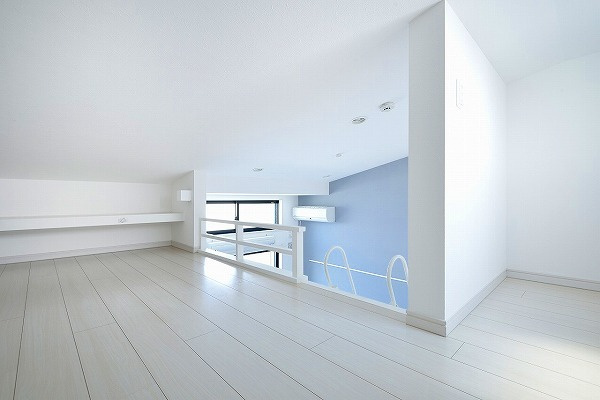 ラウレアハイツの居間・リビング