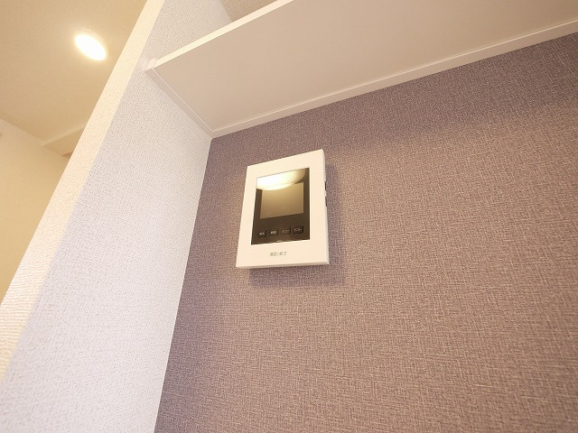 クレストールⅠのセキュリティ|モニター付きインターホーン