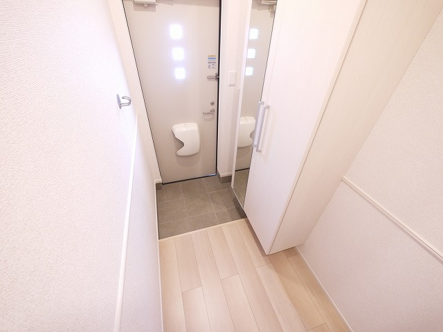 クレストールⅠの玄関|ゆったりとした玄関です