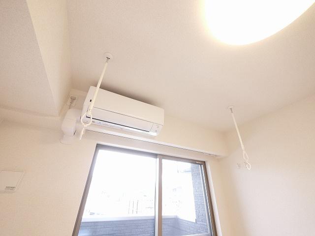 クレストールⅠの設備|　室内物干し