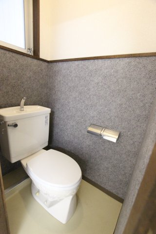 第二中沼ビル（事務所）のトイレ