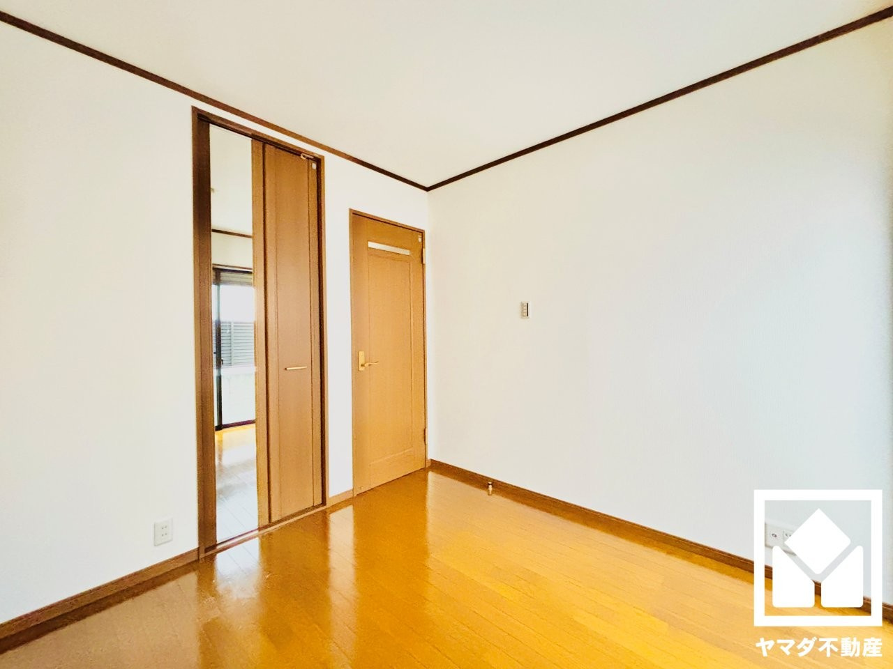 宇治市広野町大開の内装