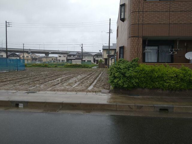 土田３丁目貸地の外観