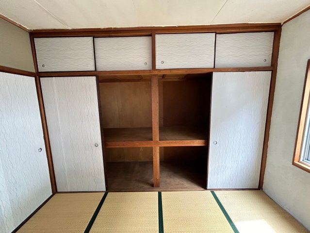 宇福寺天神２３２店舗付き住居の収納
