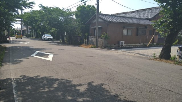 今伊勢町馬寄字大日貸地の駐車場