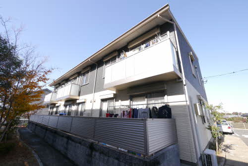 アレイナガーデン　A棟の外観