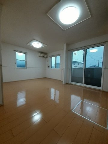 サンフラワーＤの居間・リビング