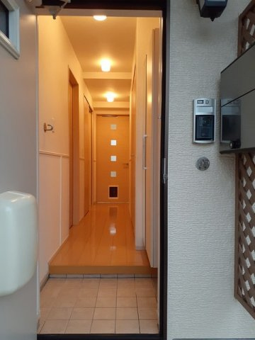 サンフラワーＤの玄関