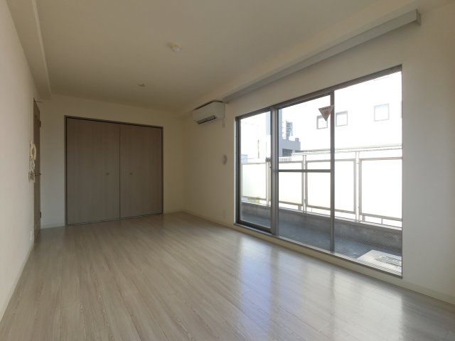 べレール・サツキの寝室