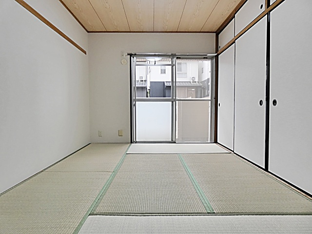 ニューアーバン一社の寝室|落ち着いて過ごせるお部屋なので、寝室にいかがでしょうか