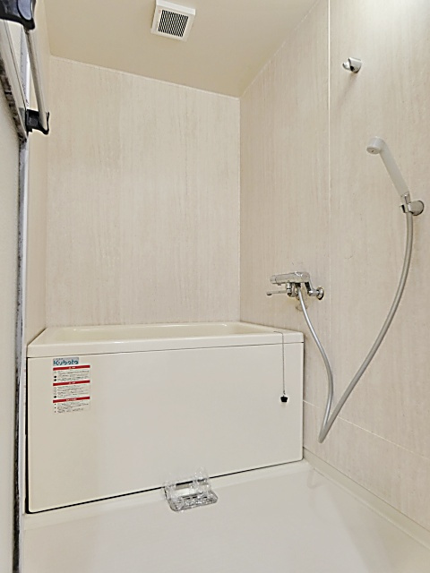 ニューアーバン一社の浴室|ゆったり過ごせるお風呂です