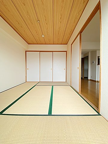 グランハートの寝室|ゆとりの広さです