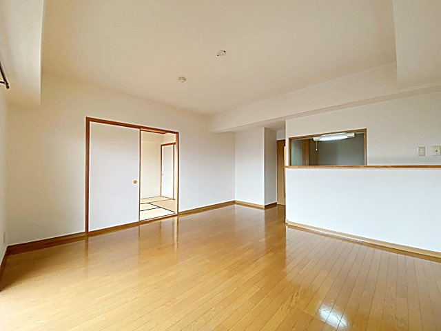 グランハートの居間・リビング|ゆったりとした居間です