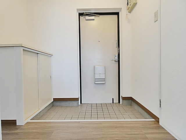 アルス８８の玄関|きれいな玄関です