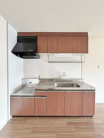 プレステージ社が丘のキッチン|きれいなキッチンです