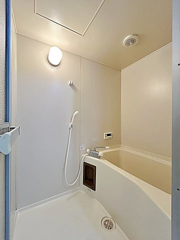 プレステージ社が丘の浴室|コンパクトで使いやすいお風呂です