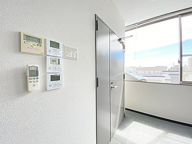 クレストビルの設備