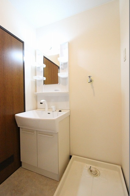 ソレアードⅡの洗面所|使いやすい洗面所です