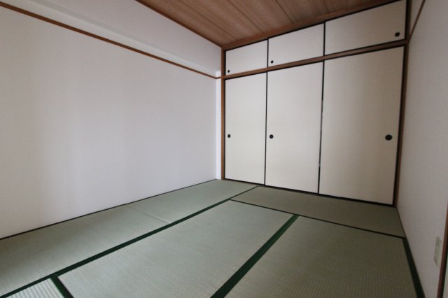 第６グランドハイツ服部の和室|別部屋のお写真で参考写真となります。