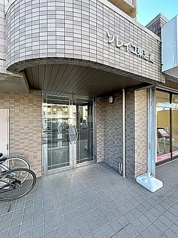 ソレイユ東海通のエントランス|清潔なエントランスです