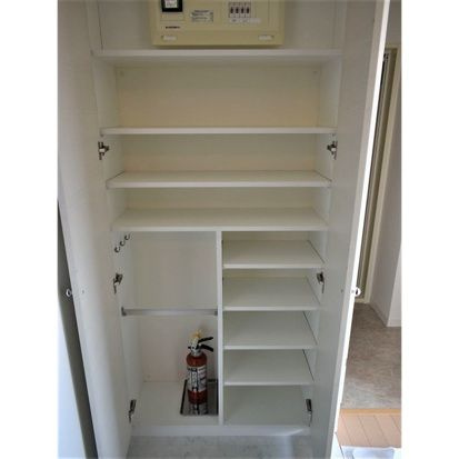 ルクレ森下レジデンスの玄関