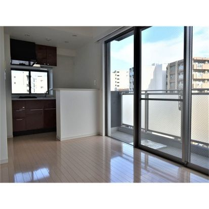 ルクレ森下レジデンスの居間・リビング