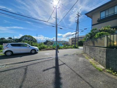 【前面道路含む現地写真】 | 草津市桜ケ丘１丁目