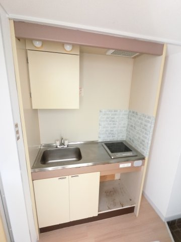 ジュネパレス市川第２１のキッチン