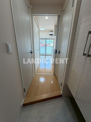 【玄関】 | キルンズ紅葉