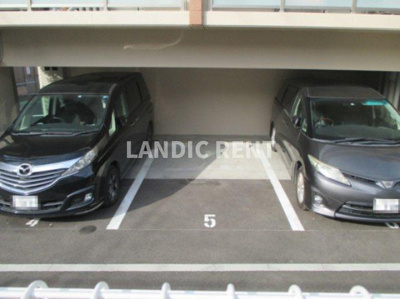 【駐車場】 | キルンズ紅葉