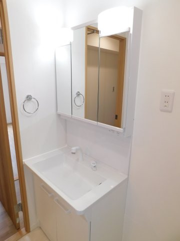 名古屋市西区香呑町１丁目の中古マンションの独立洗面台|◇洗面台◇　　洗面台新品　（２０２５年５月リフォーム済）