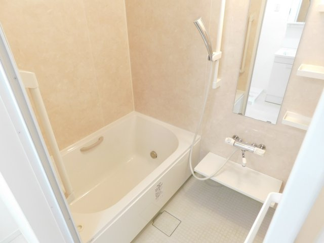 名古屋市西区香呑町１丁目の中古マンションの浴室|◇浴室◇　　お風呂新品　追い焚き機能付・オートバス　（２０２５年５月リフォーム済）