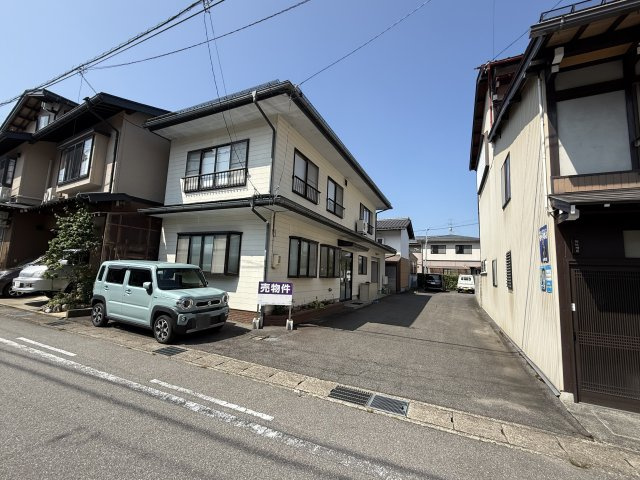 成約　戸建　高山市大新町　2200万円（7/7新規）の外観