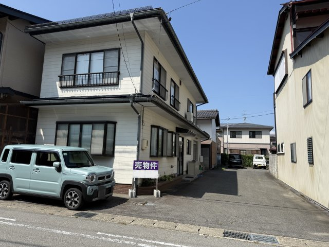 成約　戸建　高山市大新町　2200万円（7/7新規）