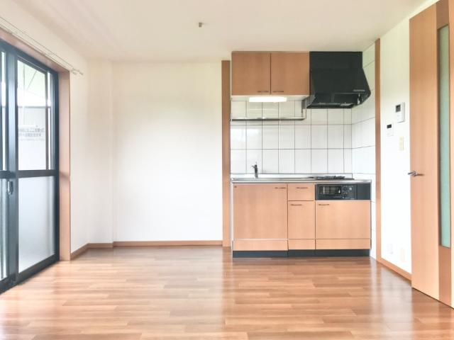 ＭＡＰＬＥ　ＴＲＥＥの居間・リビング|リビング